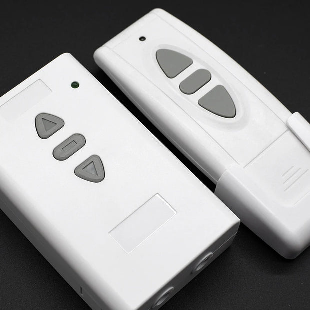 Electric Projection Screen – Remote Control Motorized